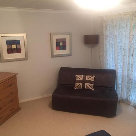 New Cosy 1Bd Flat In The Heart Of Llandough -Wales Apartment Penarth Ngoại thất bức ảnh