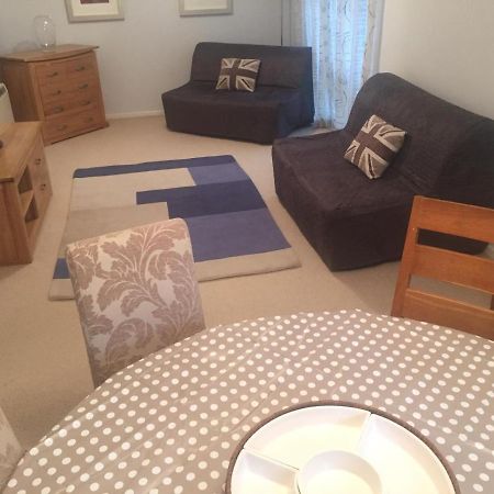 New Cosy 1Bd Flat In The Heart Of Llandough -Wales Apartment Penarth Ngoại thất bức ảnh