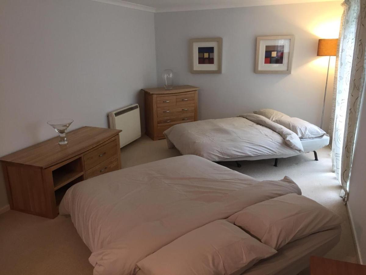 New Cosy 1Bd Flat In The Heart Of Llandough -Wales Apartment Penarth Ngoại thất bức ảnh