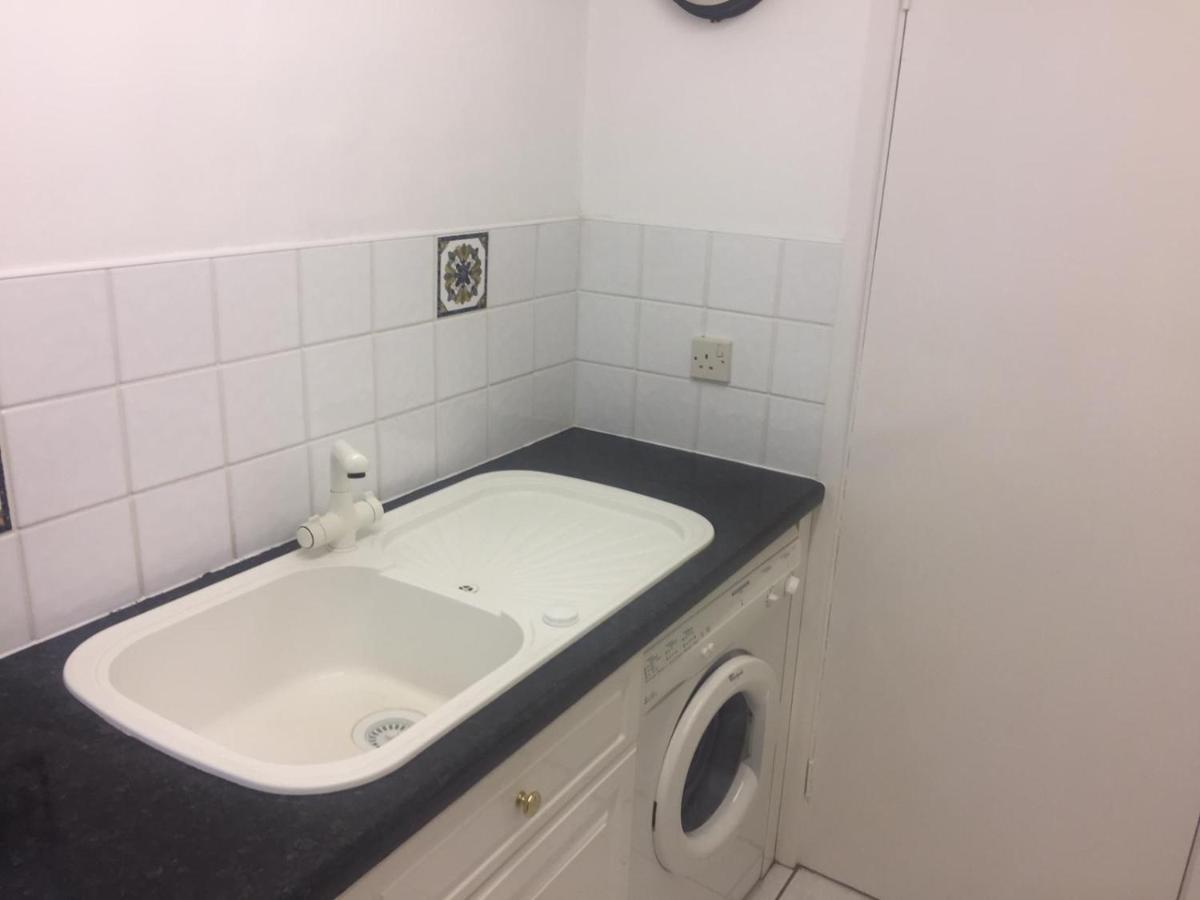 New Cosy 1Bd Flat In The Heart Of Llandough -Wales Apartment Penarth Ngoại thất bức ảnh